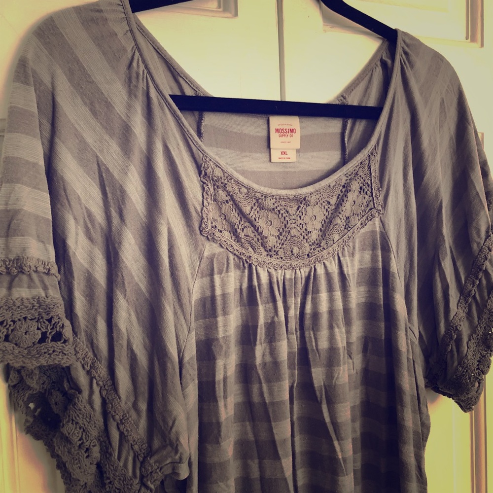 Cute Grey Striped Peasant Top w/Crochet Detail XXL